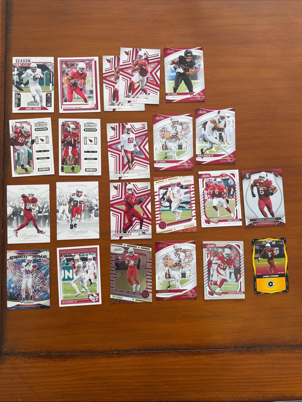 Arizona Cardinals Football Cards - 22